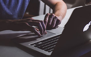 leyu乐鱼体育综合-西甲激烈争夺，专家解读战术变化，西甲loading