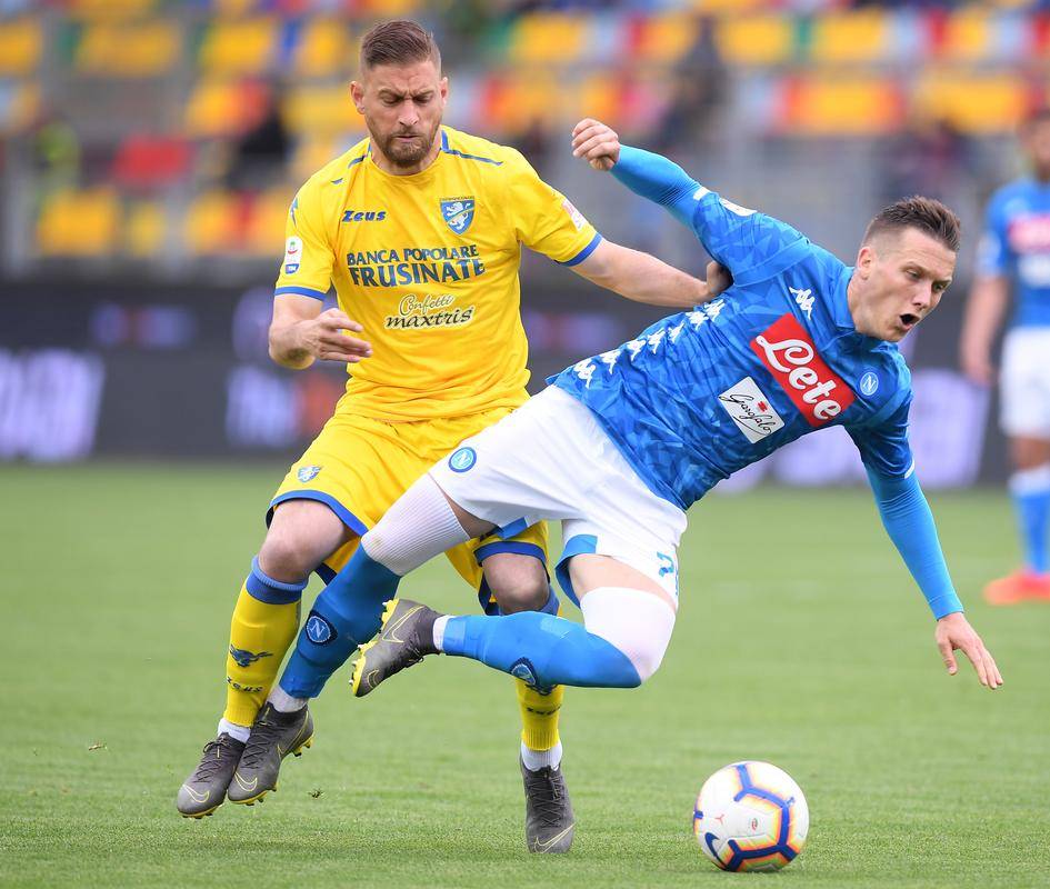 leyu乐鱼-意甲精彩逆转，球员专访揭示落后局势中的战术信仰与调整策略的简单介绍