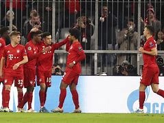 “德甲榜首之争：胜利者将一骑绝尘”