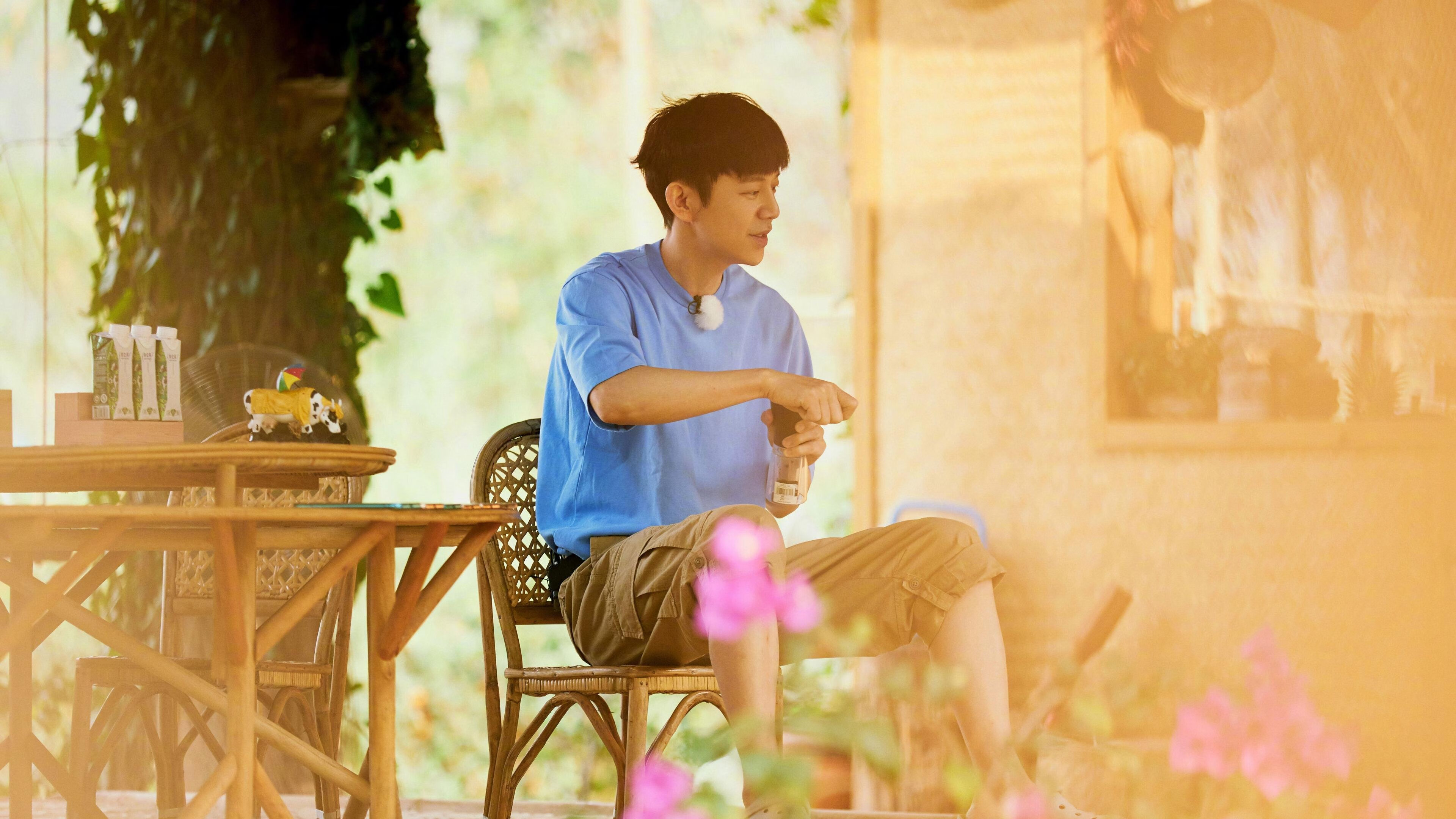 “篮球+健康”公益项目在全国各地同步推动，增强青少年体魄，公益篮球的宣传语