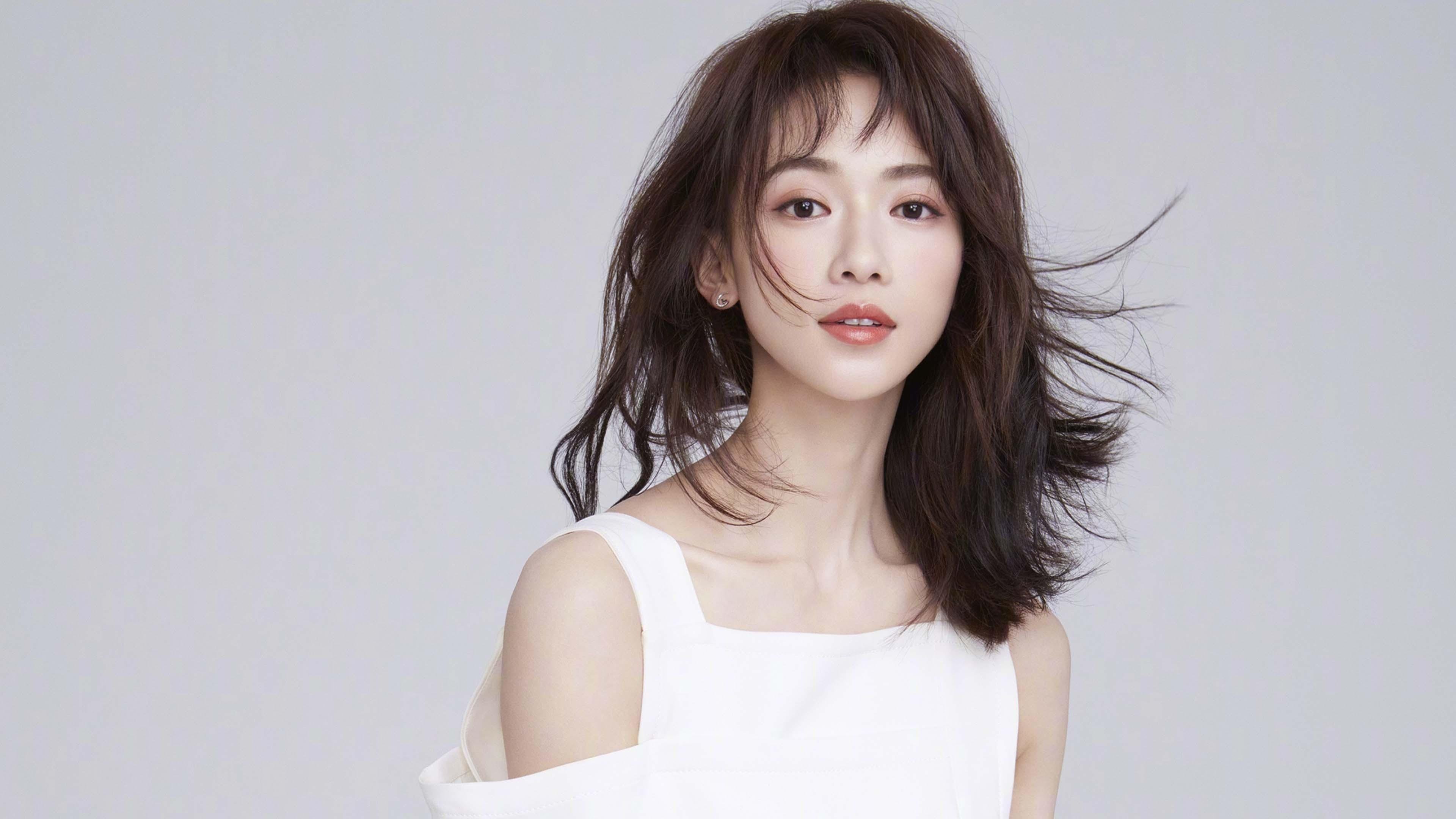 社交媒体上的精彩花絮不断更新,社交网络花絮