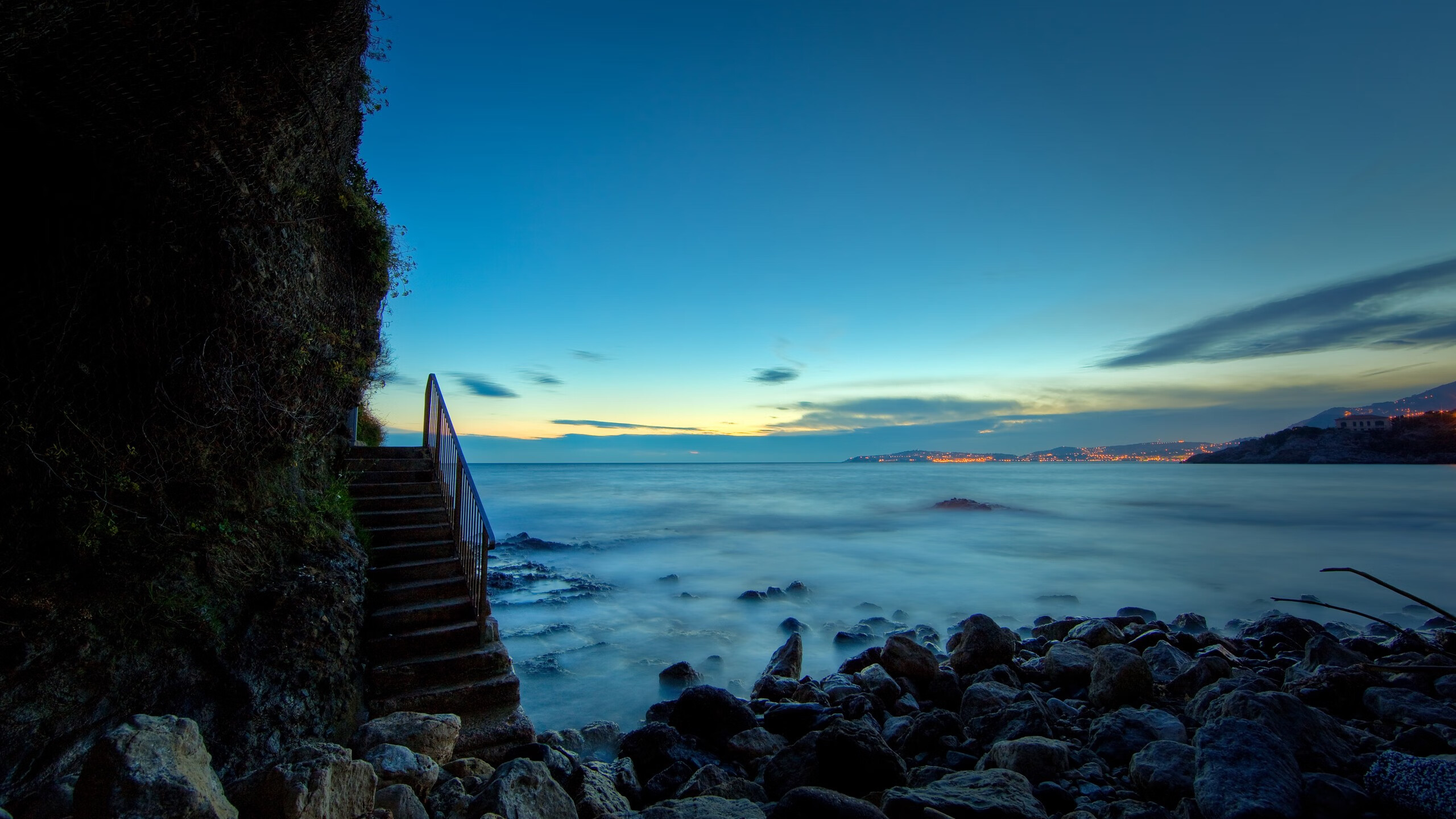 电竞战队跨领域资源整合与商业变现模式创新，电竞行业的团队