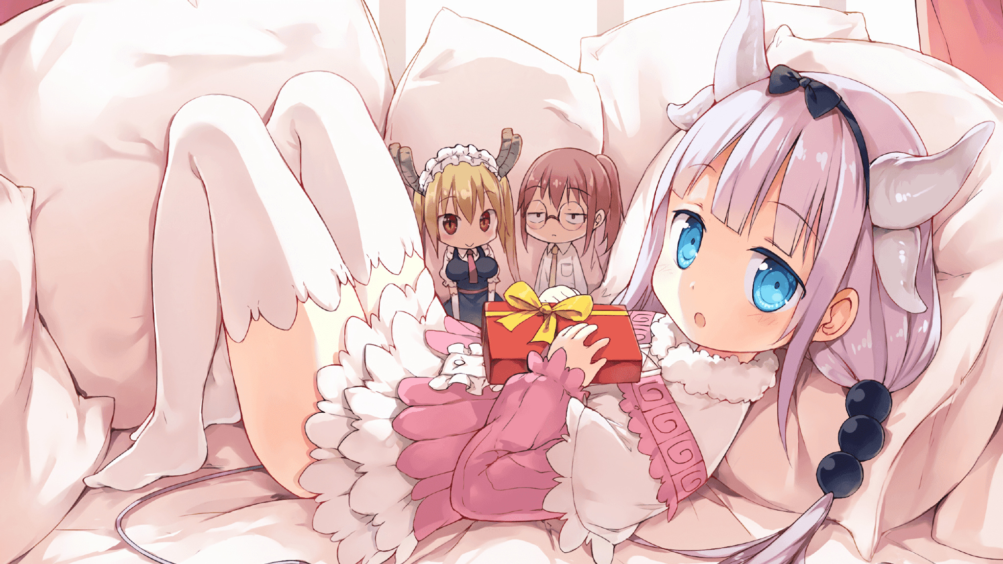 精彩瞬间惹人关注，球队实力尽显风采，球赛精彩瞬间