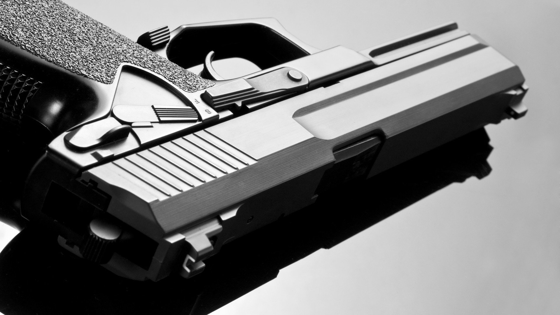 英格兰主场大胜，小组榜首稳如泰山，英格兰主场作战