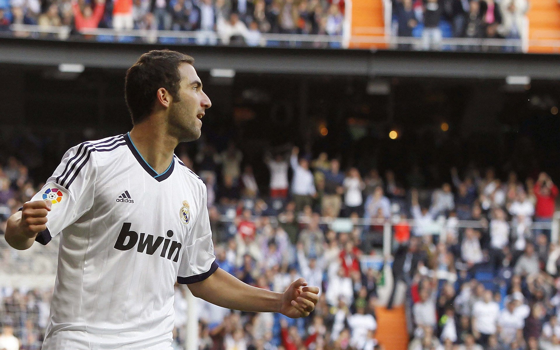 _快船迎战劲敌,团结一心争取每一场胜利_,快船队的比赛