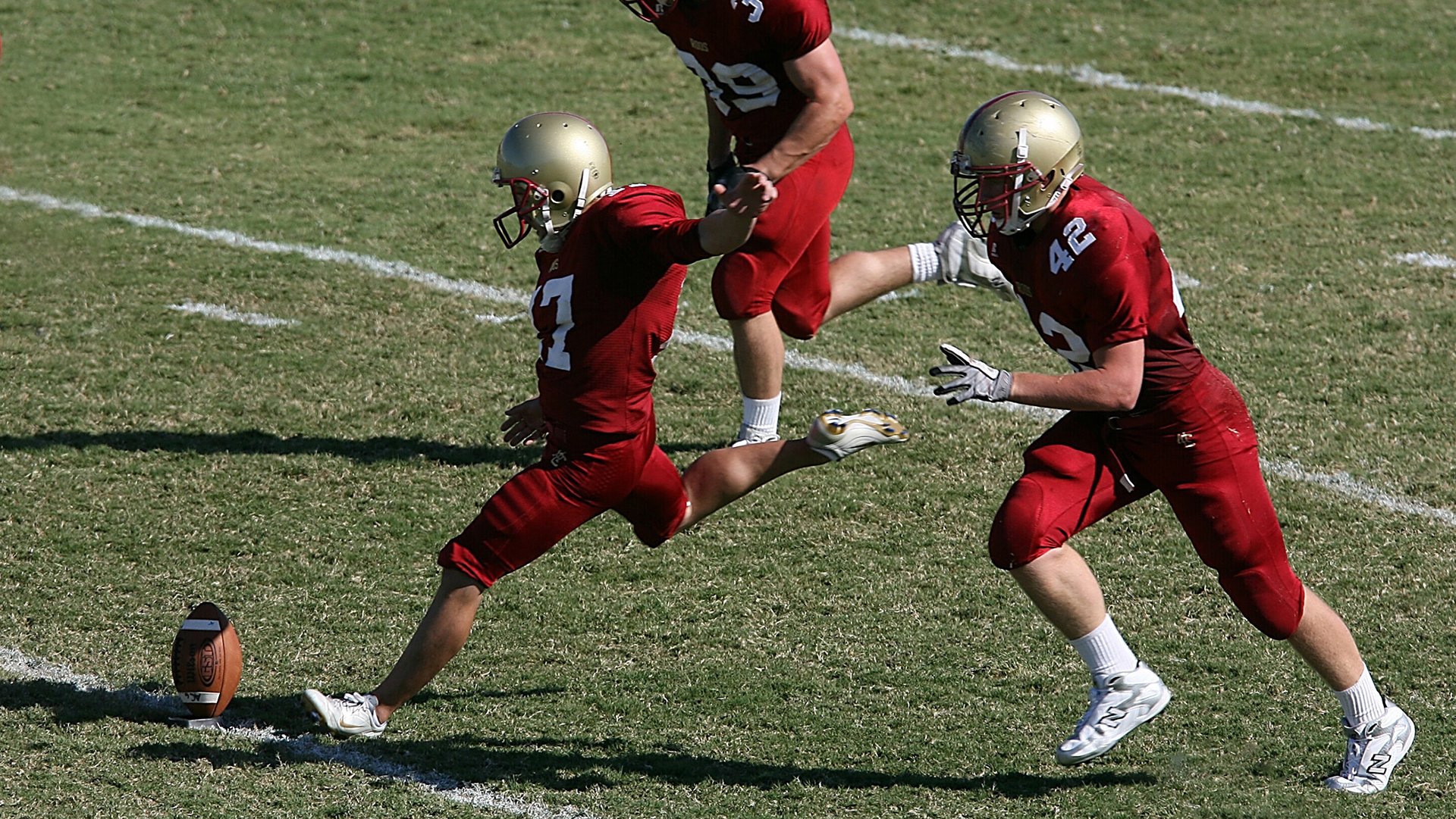 LeyuSports-训练秘籍：球队是如何打造“铁人”的？，铁人比赛